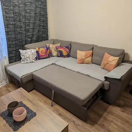 Business And Leisure In Mladost 2 With Free Garage Daire *