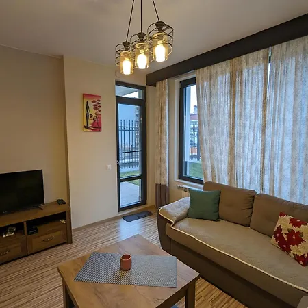 Daire Business And Leisure In Mladost 2 With Free Garage